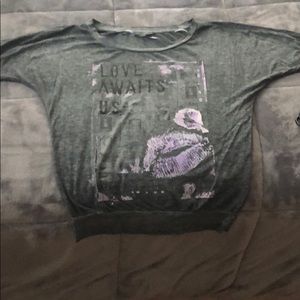 Grey Guess above elbow sleeve length